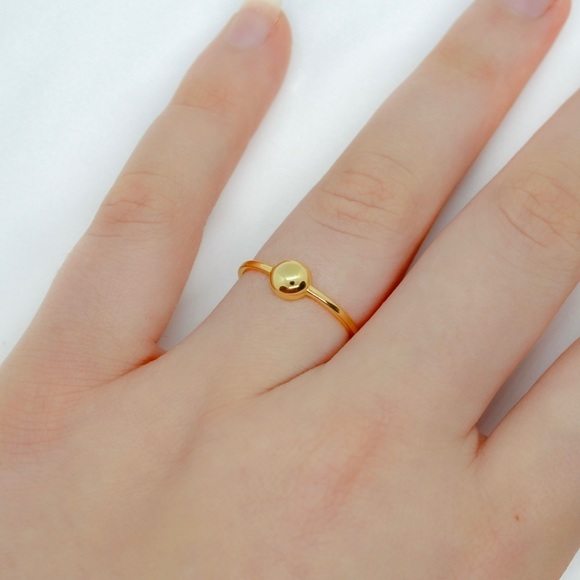 Single Bead Ring - Picture 6 of 7